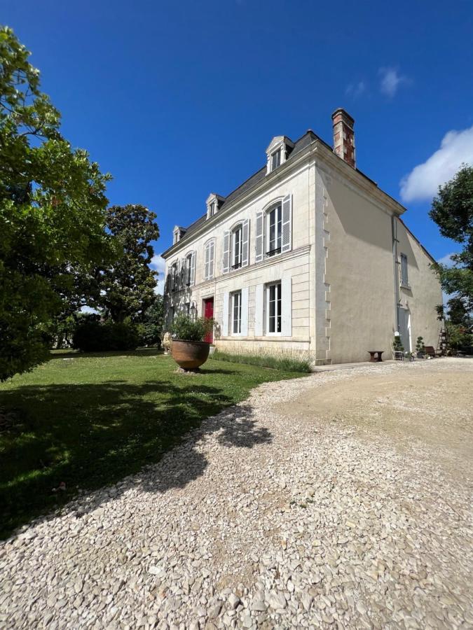 Chambres D'Hotes Dans Maison De Maitre Chaniers Ngoại thất bức ảnh