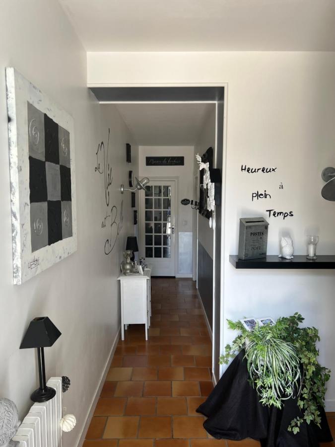 Chambres D'Hotes Dans Maison De Maitre Chaniers Ngoại thất bức ảnh